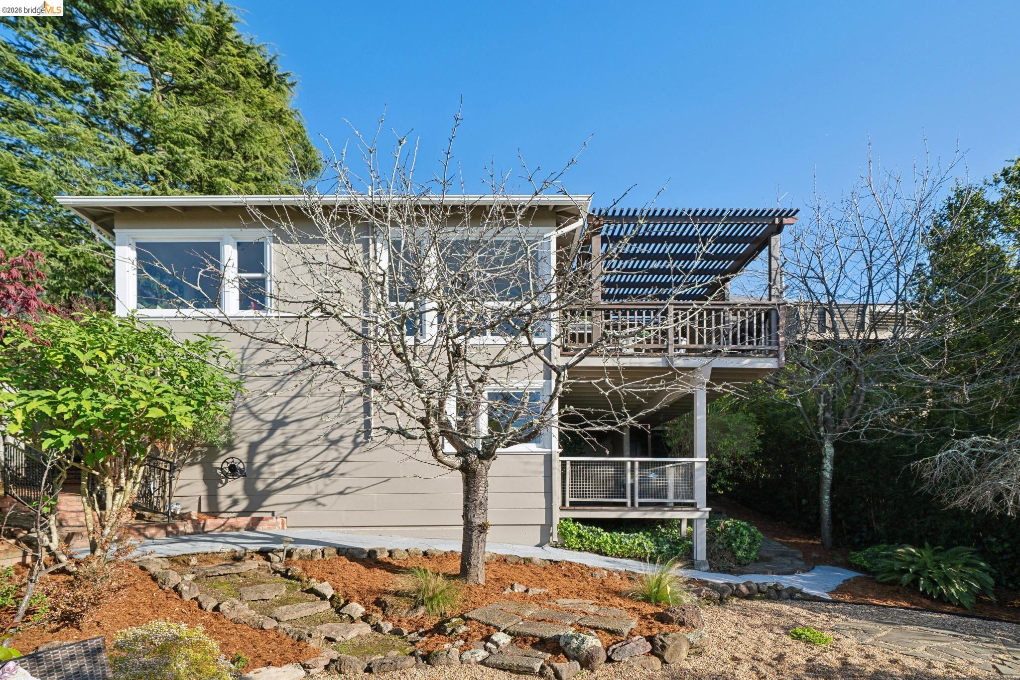 6411 Snake Road