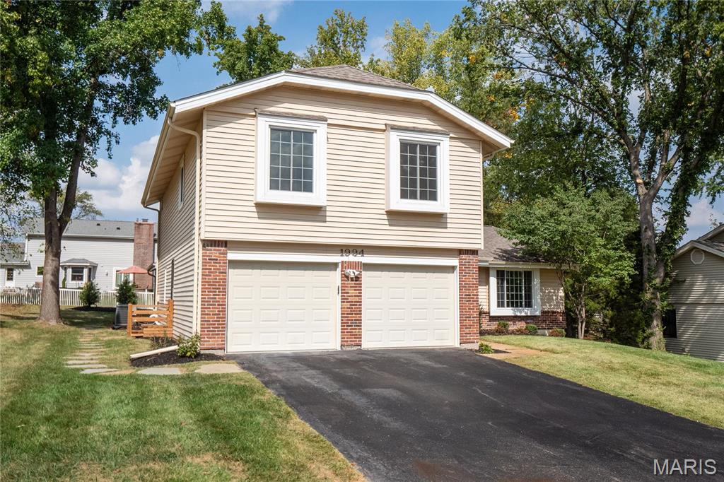 1994 Claymills Drive