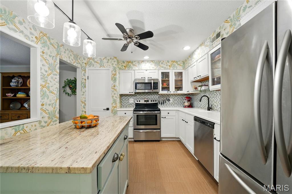 2000 Trailcrest Lane Unit: 7