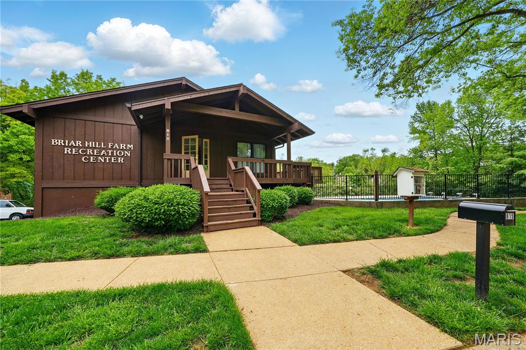 2000 Trailcrest Lane Unit: 7