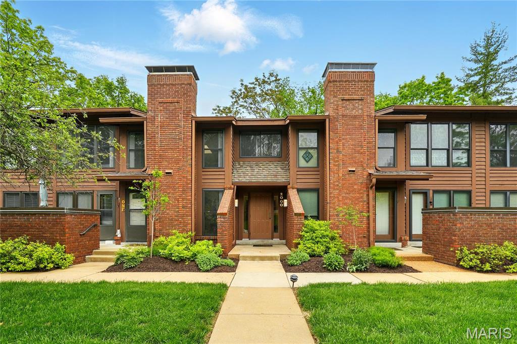 2000 Trailcrest Lane Unit: 7