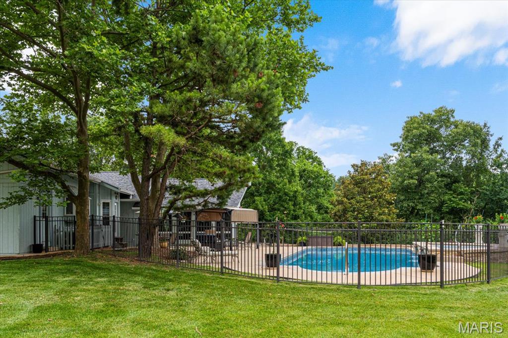 1661 Mason Knoll Road
