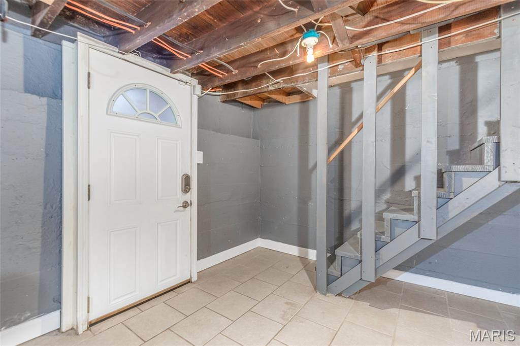 2025 Hereford Street