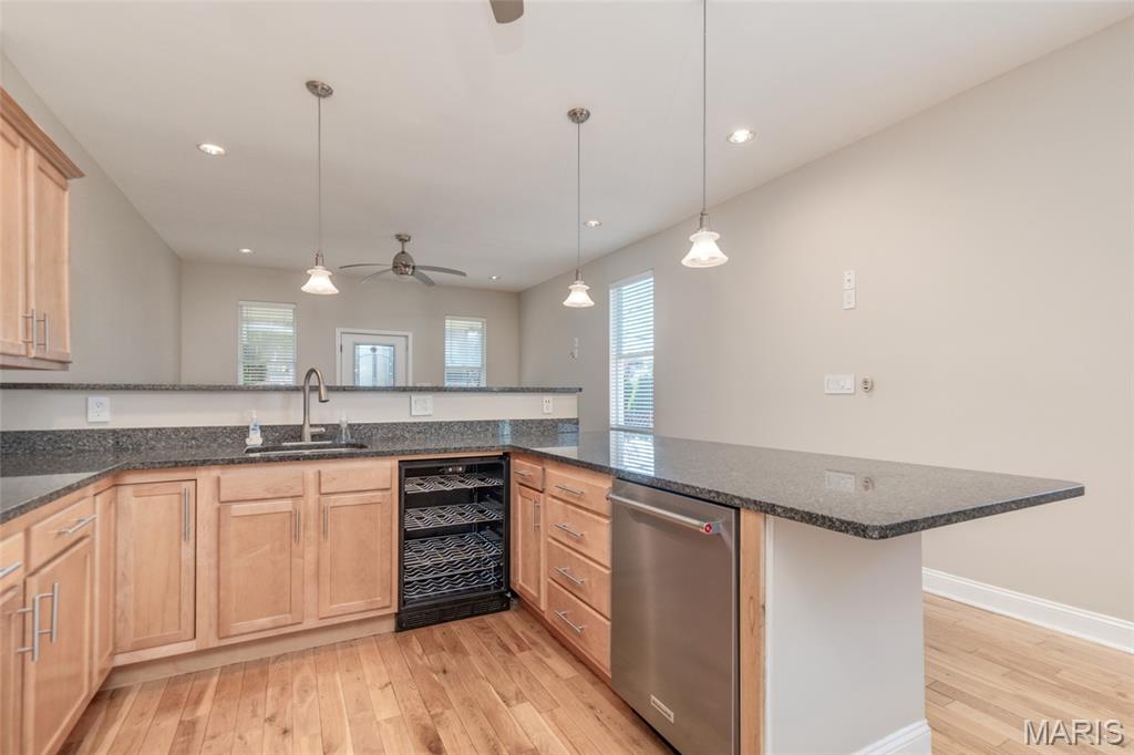 2025 Hereford Street