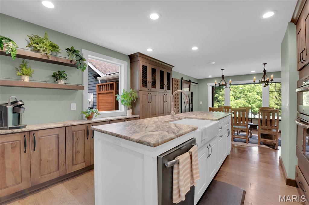 727 Madison Valley