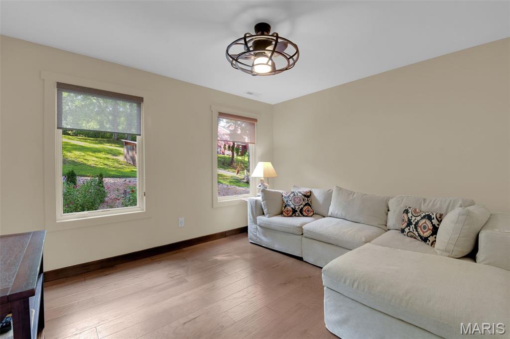 727 Madison Valley