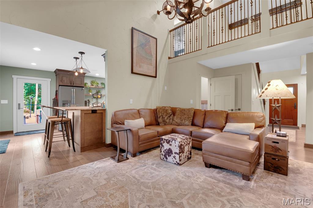 727 Madison Valley