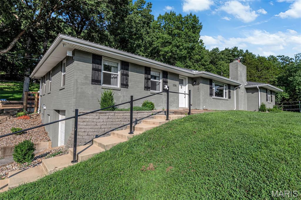 1336 & 1318 Pond Road Road