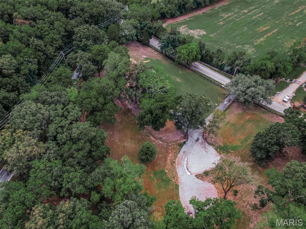 1336 & 1318 Pond Road Road