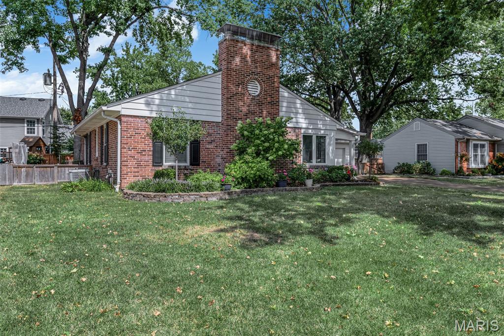533 Bedford Oaks Drive