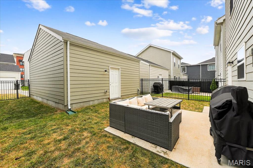 2016 Hereford Street