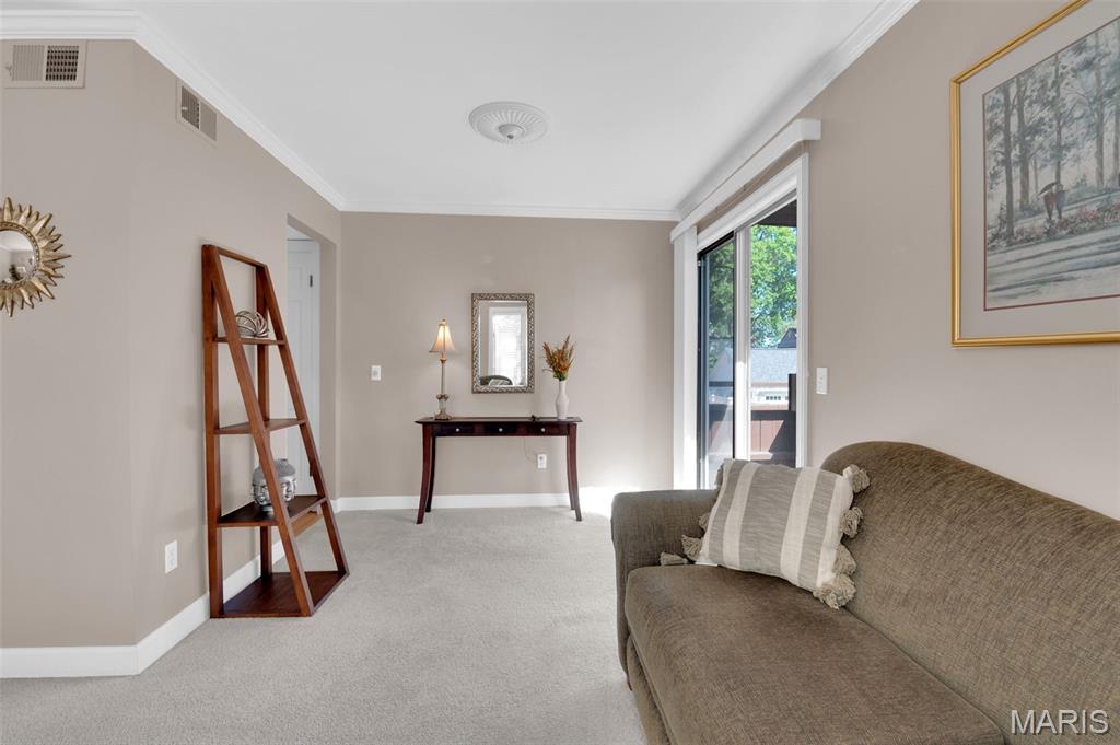 243 W Jefferson Avenue Unit: 4