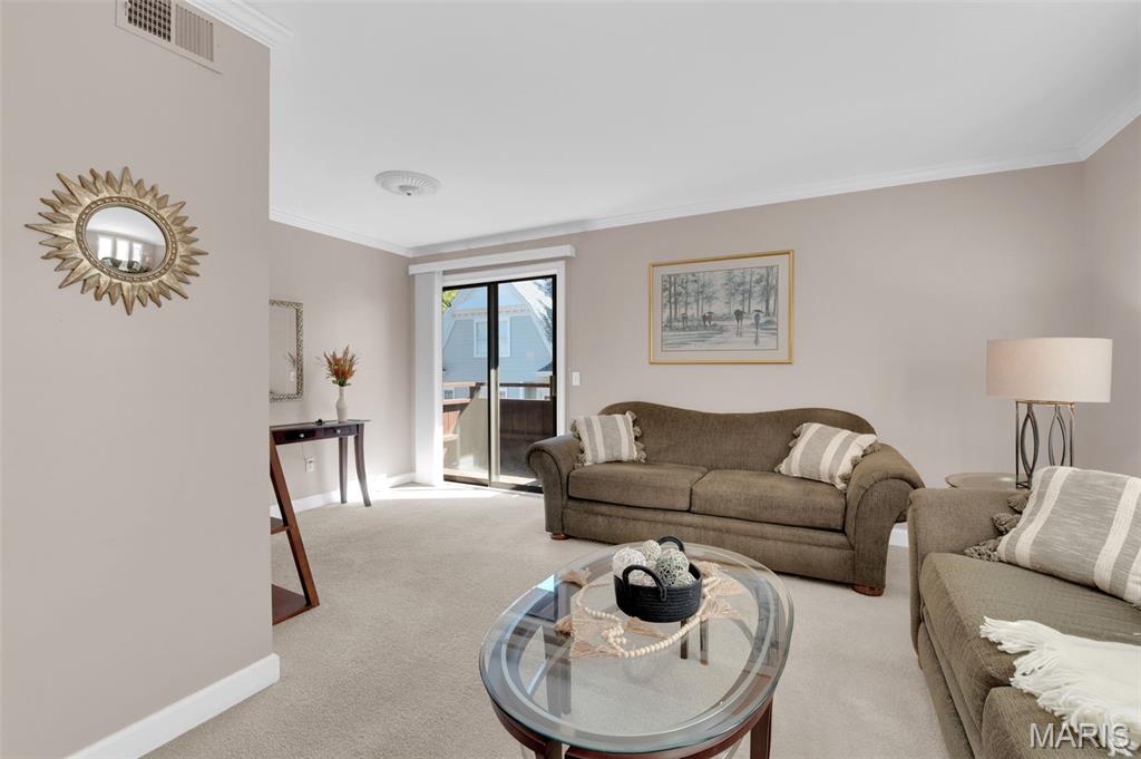 243 W Jefferson Avenue Unit: 4