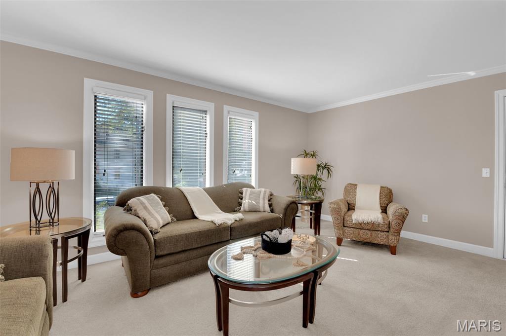 243 W Jefferson Avenue Unit: 4