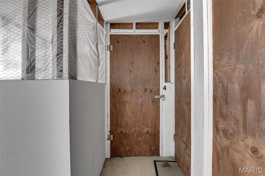 243 W Jefferson Avenue Unit: 4
