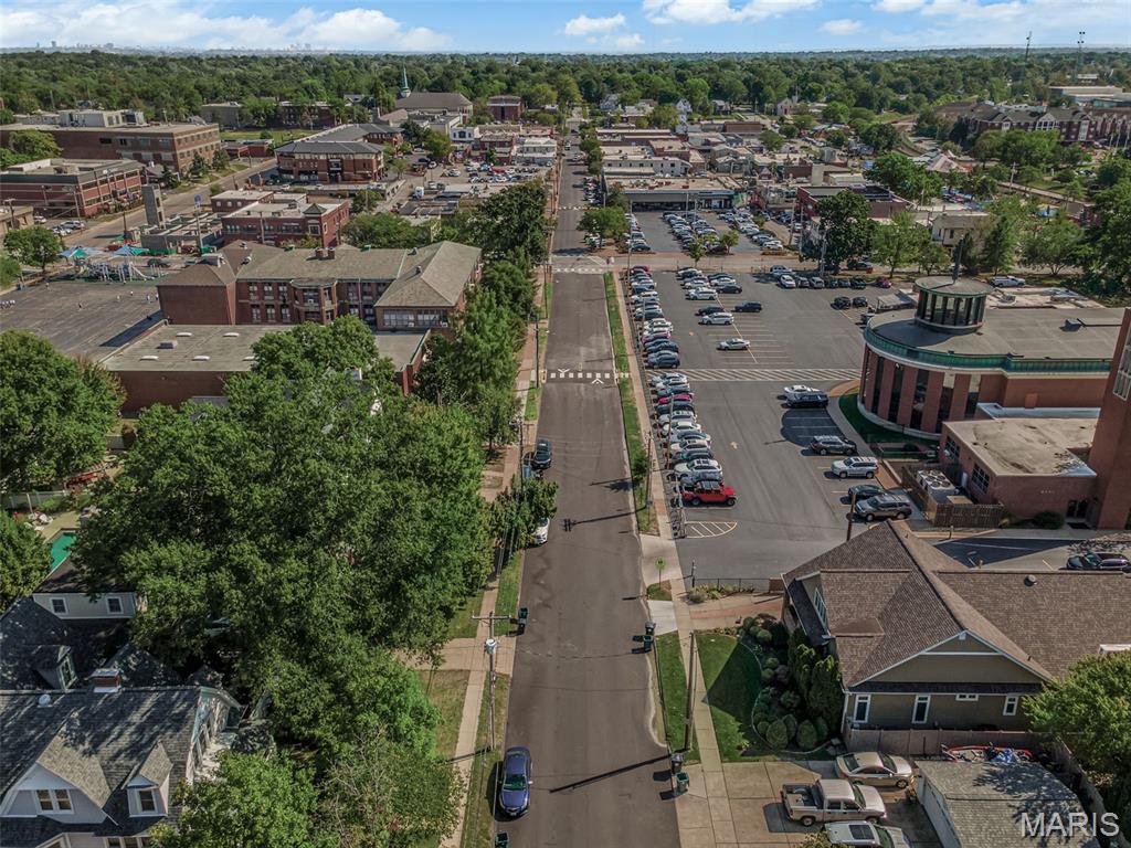 243 W Jefferson Avenue Unit: 4