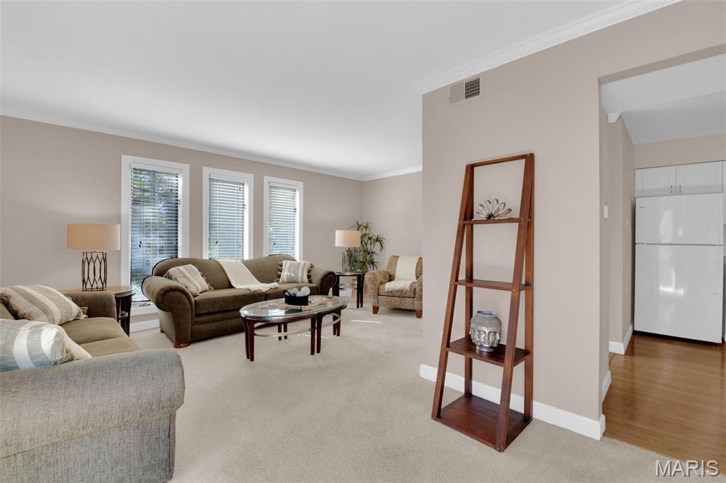 243 W Jefferson Avenue Unit: 4