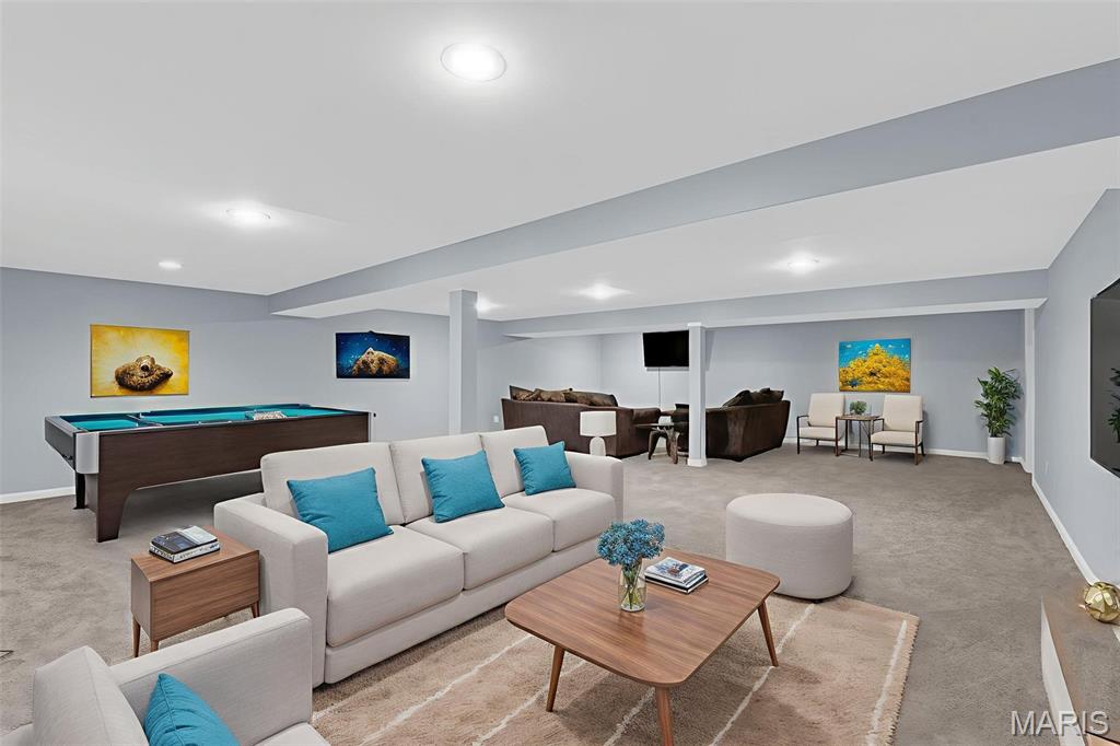 1336 Pond Road