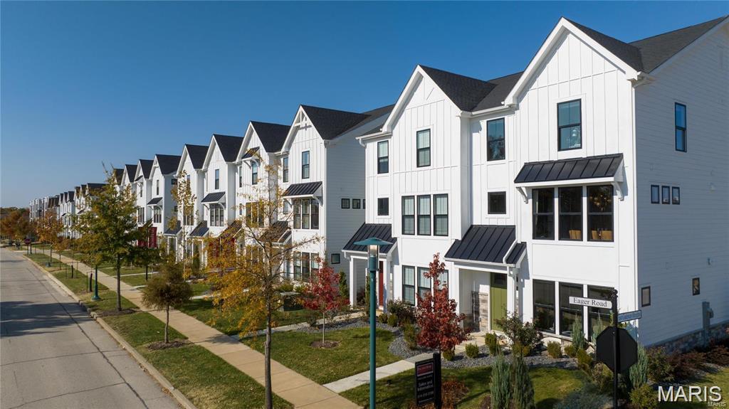 16543 Yellowwood Drive Unit: 66-302
