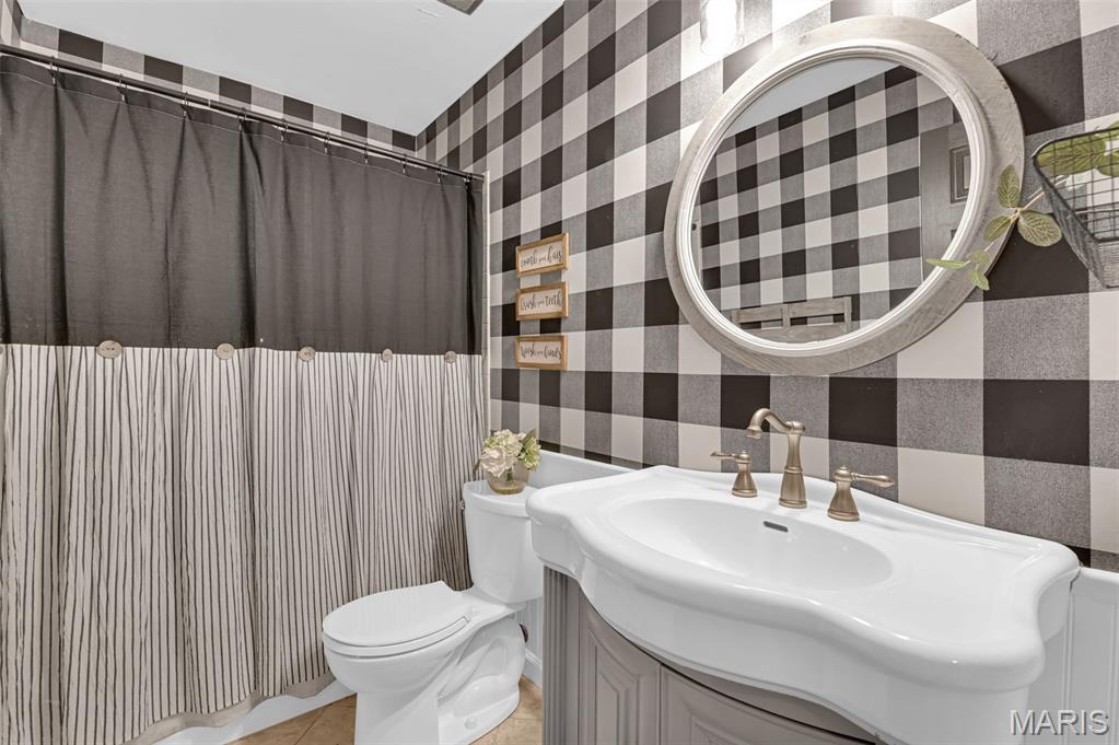 1210 Du Motier Drive