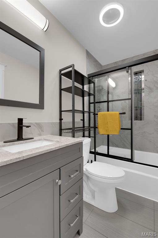 5717 Lansdowne Avenue