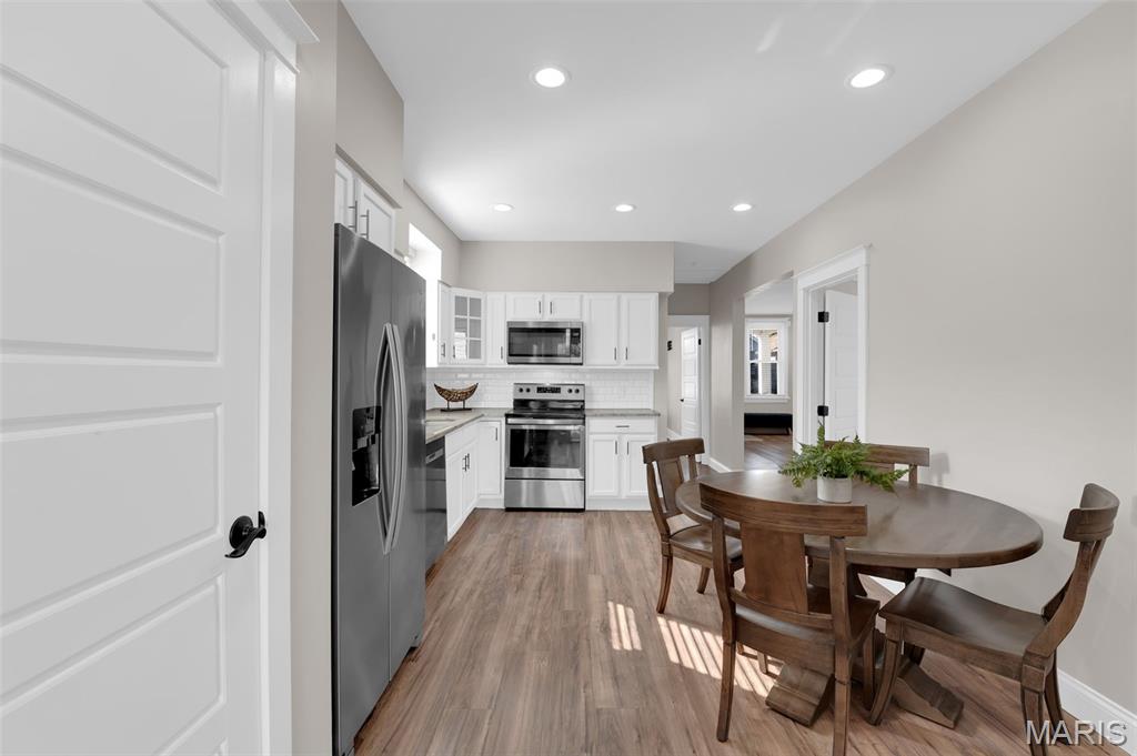 5717 Lansdowne Avenue