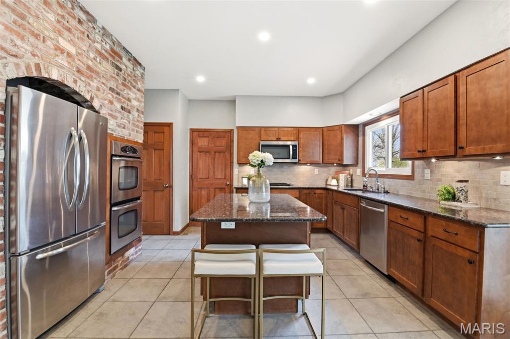 828 Mallard Woods Drive