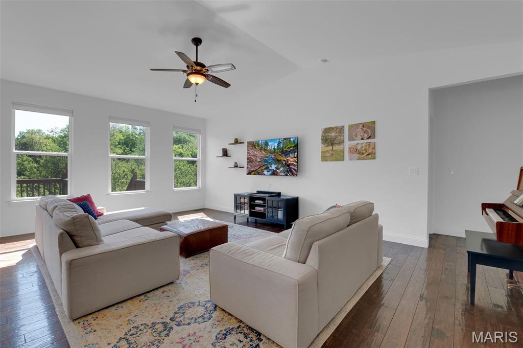 515 Wilmer Hollow Lane