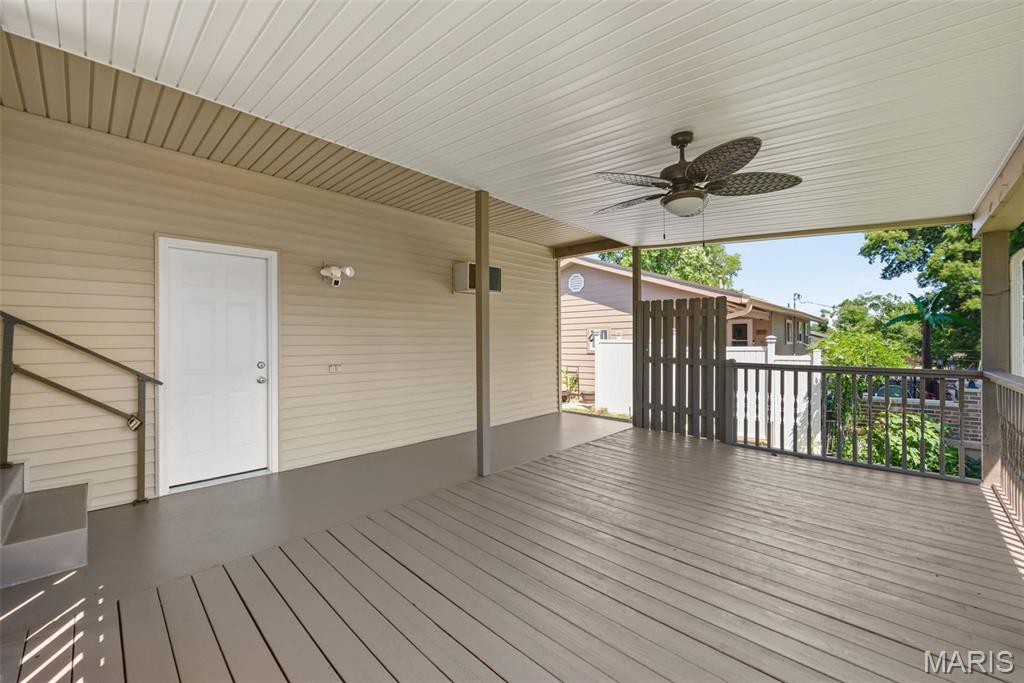 2207 Bentley Manor Drive