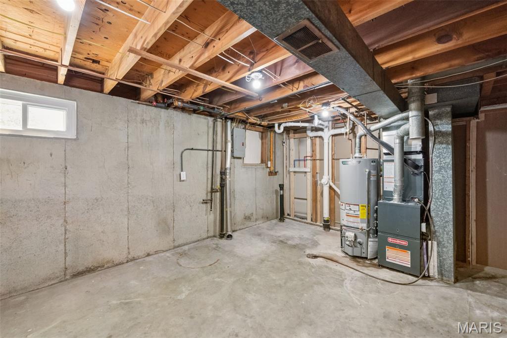 2207 Bentley Manor Drive