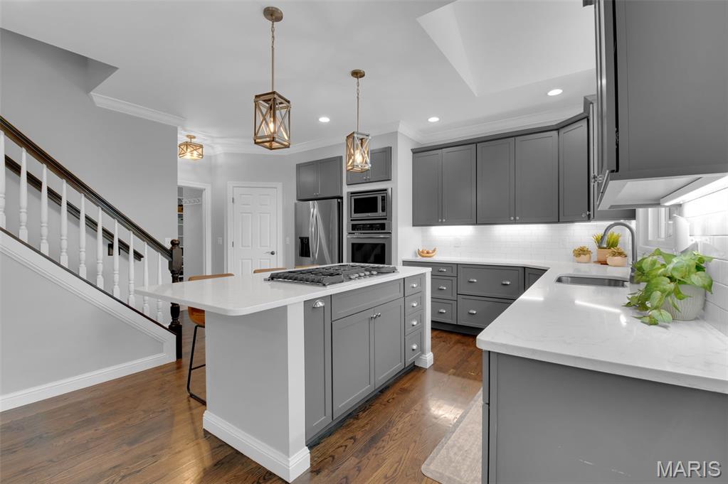 1631 Highland Valley Circle