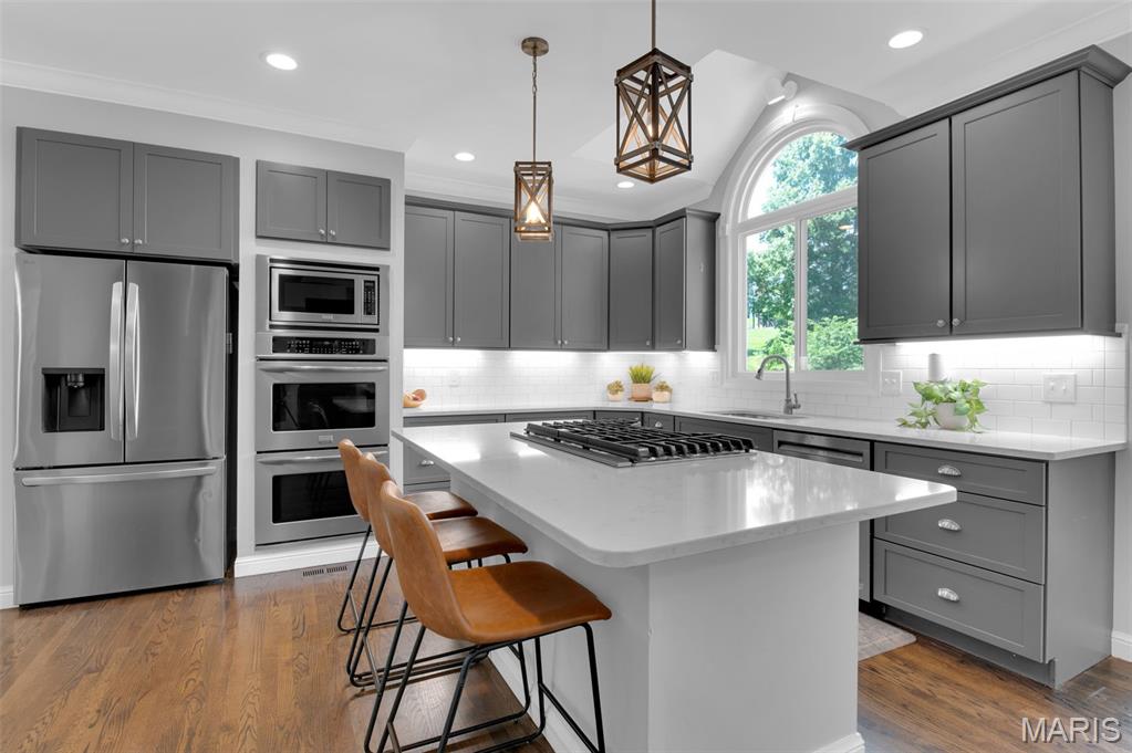 1631 Highland Valley Circle