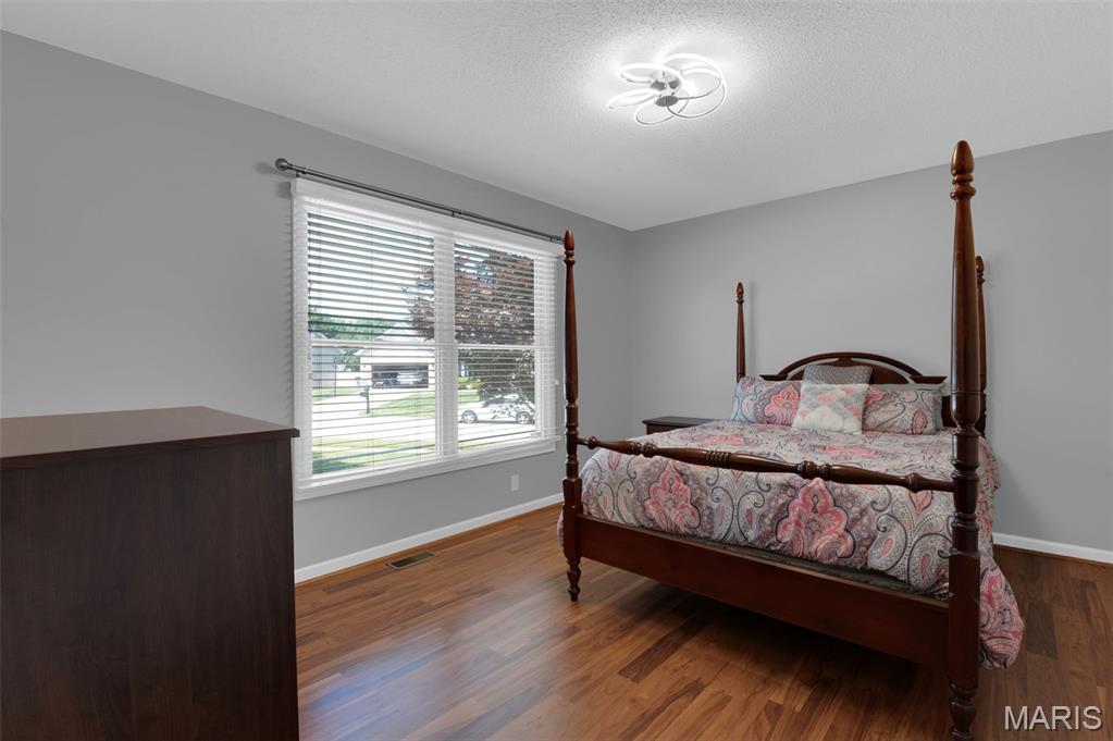 2202 Wild Pigeon Drive