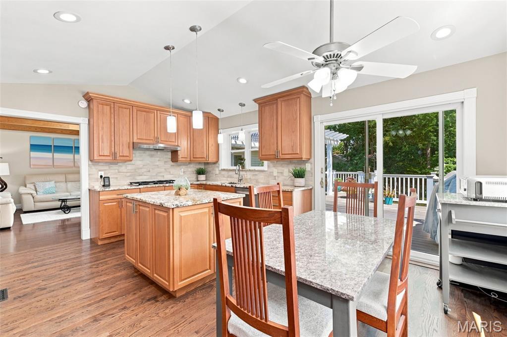 2126 Park Forest Drive