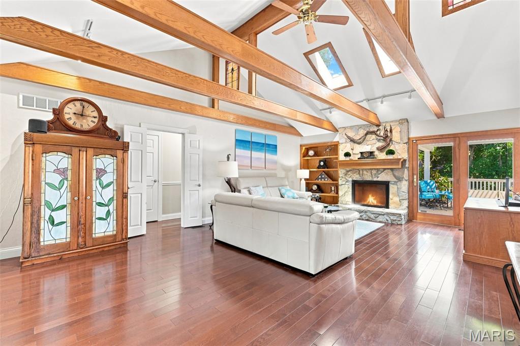 2126 Park Forest Drive