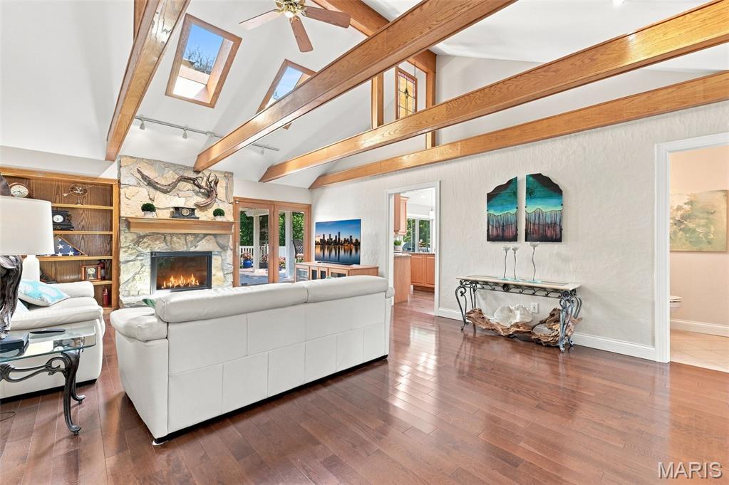 2126 Park Forest Drive