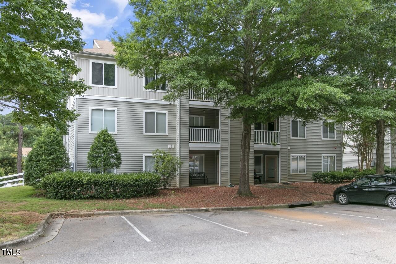 1241 University Court # 104