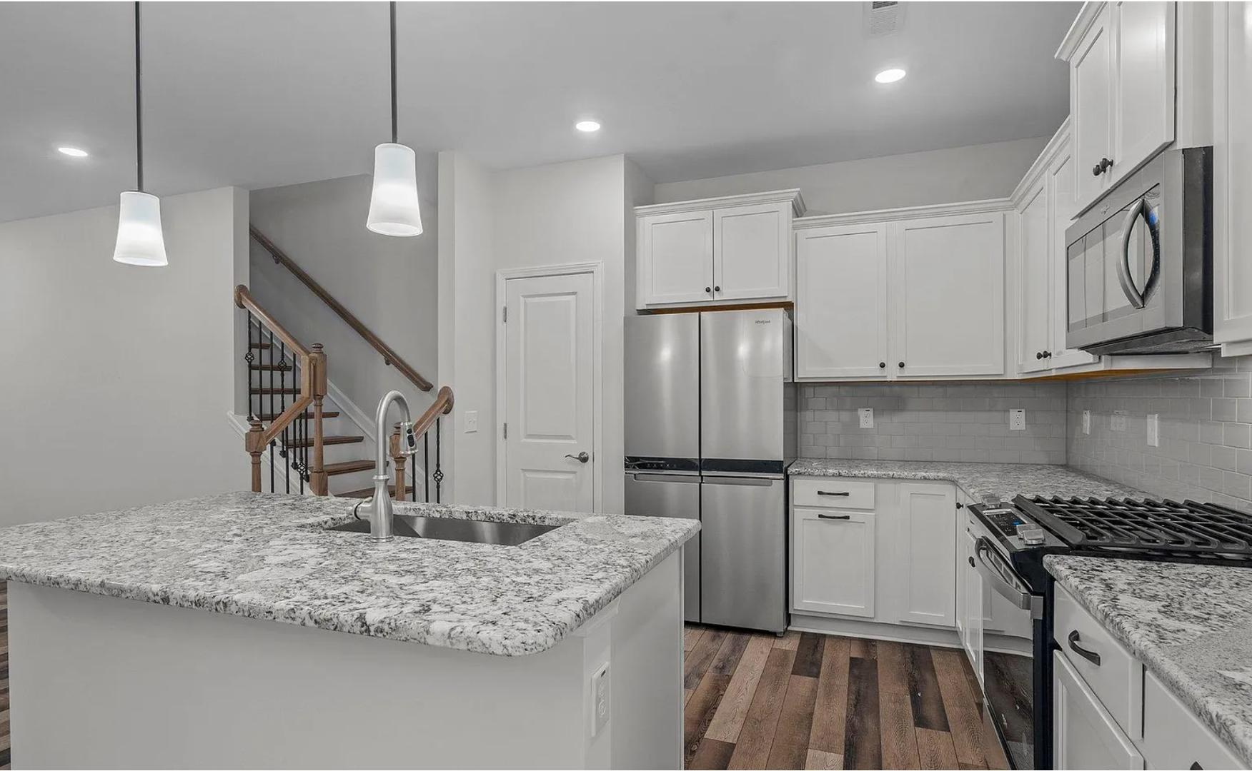 1622 Glacier Drive