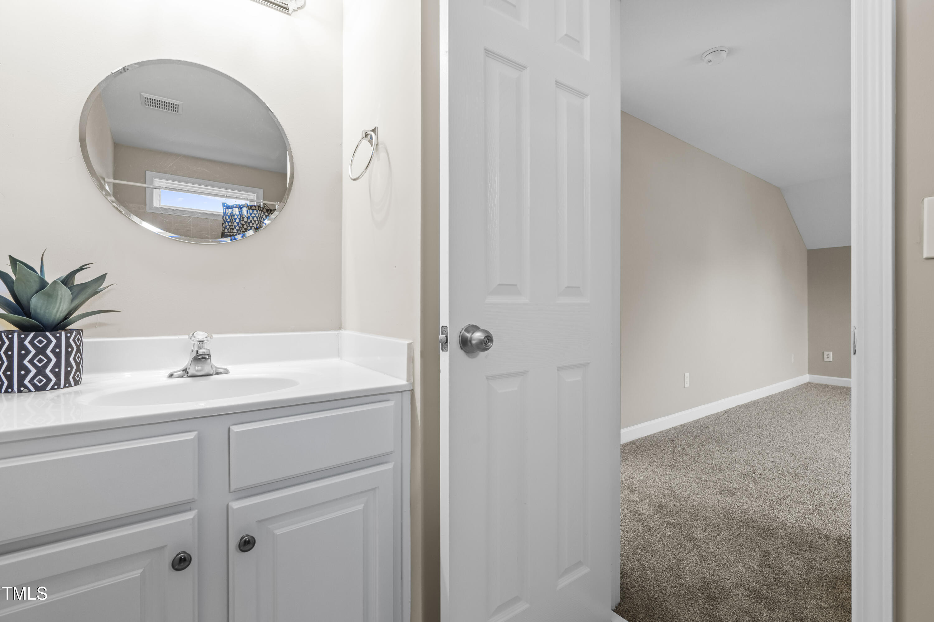 300 Union Ridge Dr