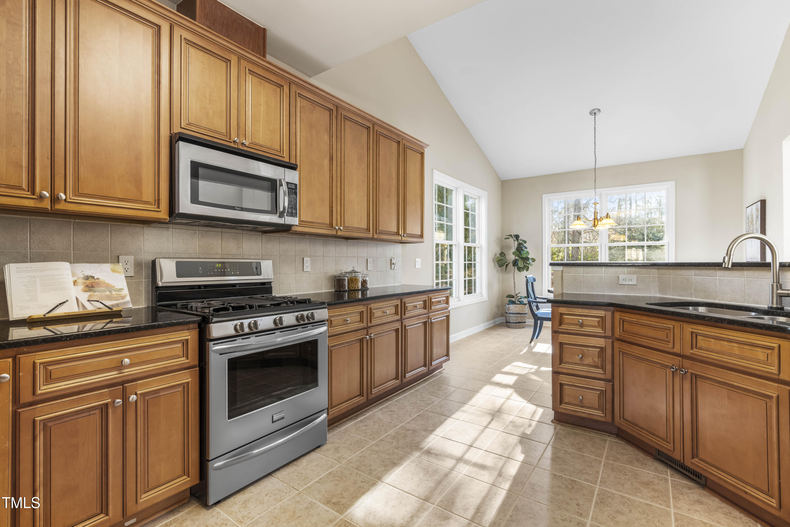 300 Union Ridge Dr
