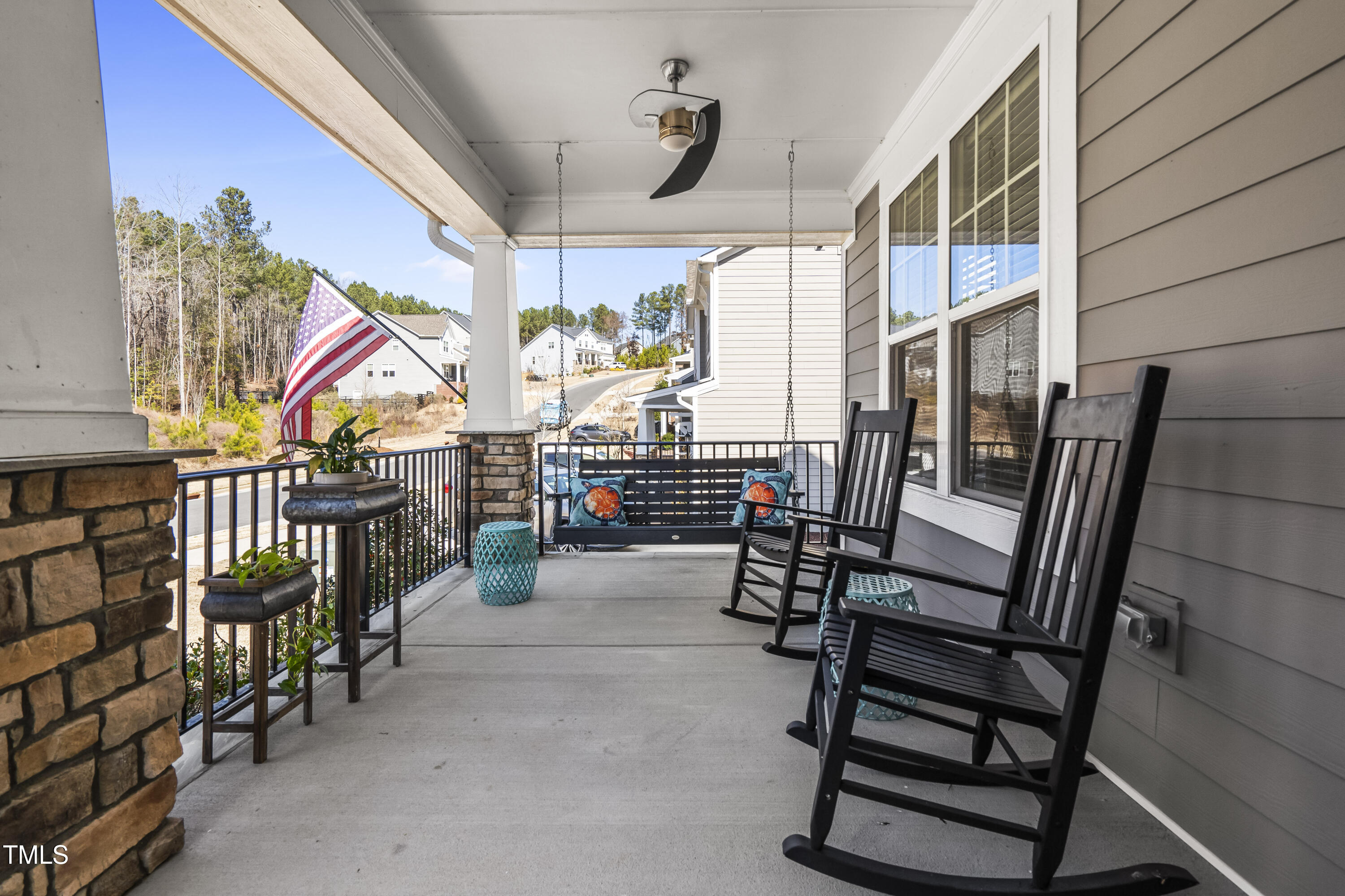 127 Hidden Bluff Drive
