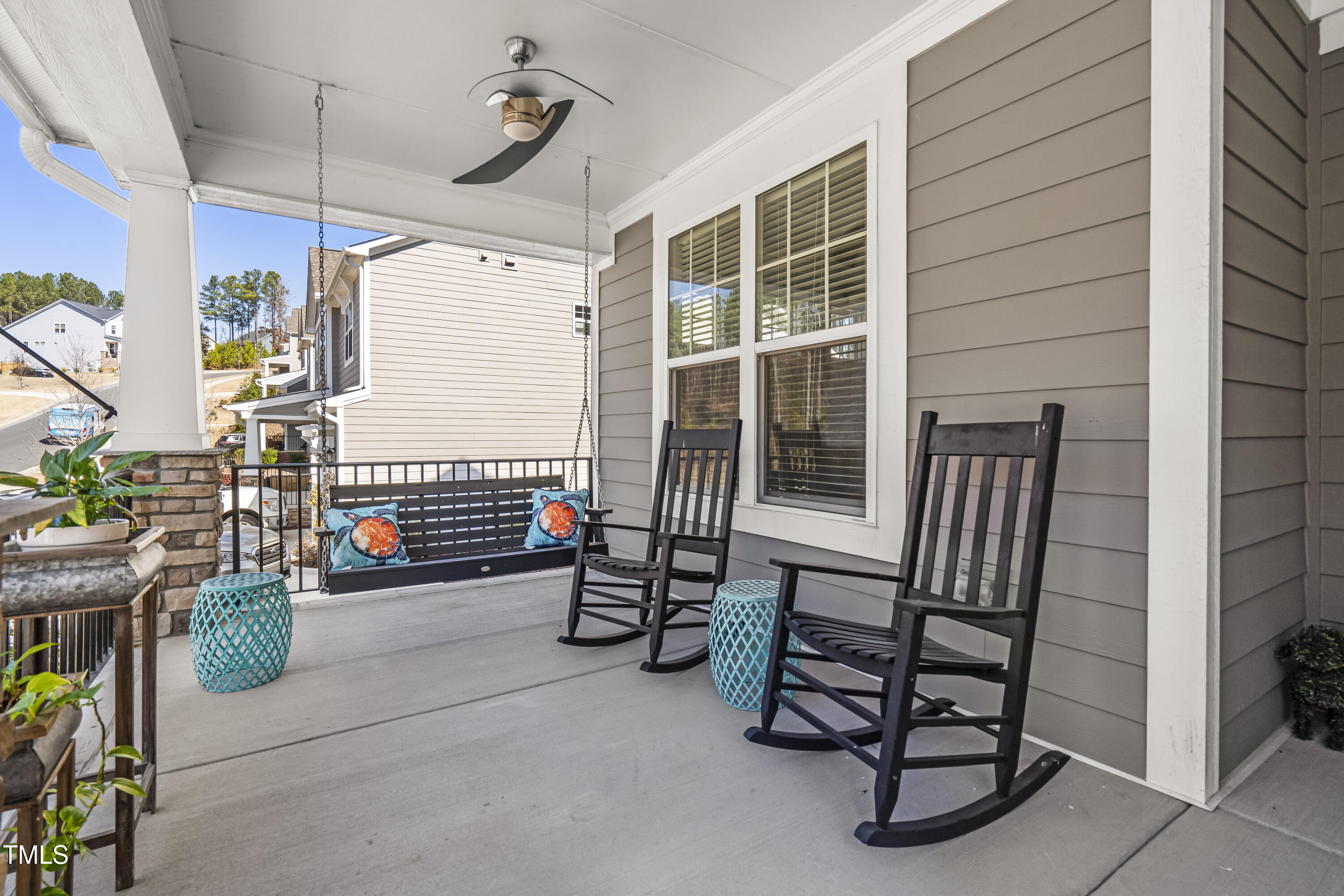 127 Hidden Bluff Drive