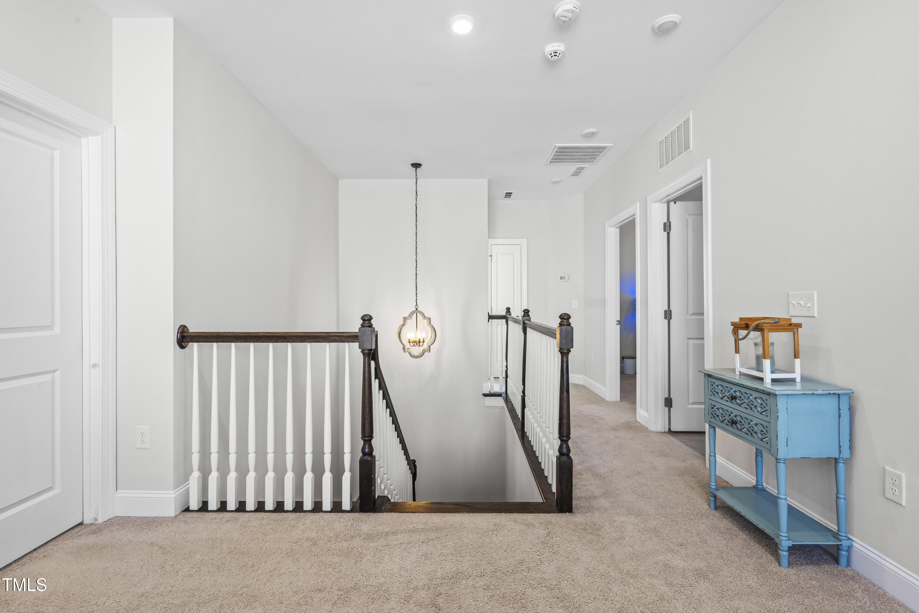 127 Hidden Bluff Drive