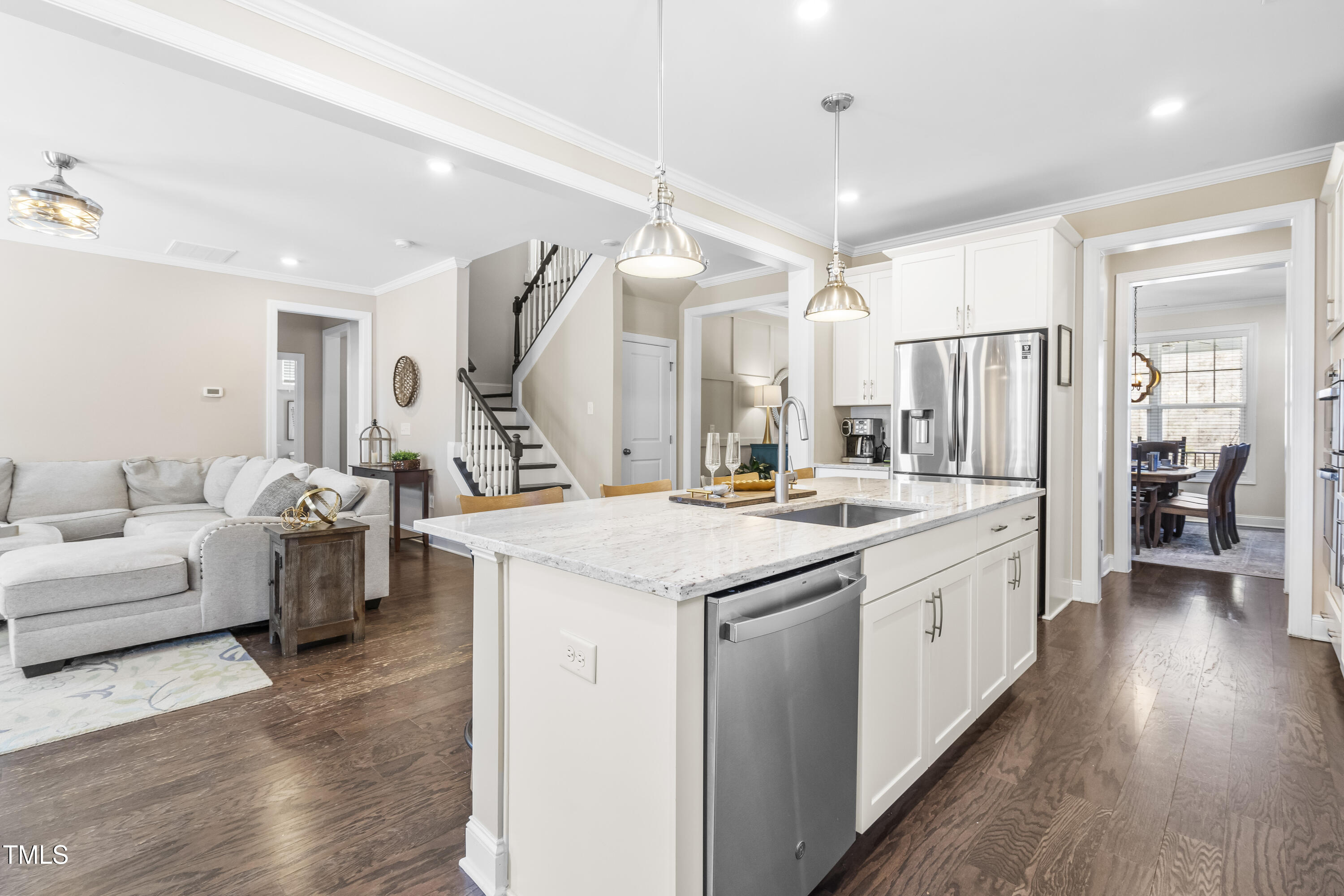 127 Hidden Bluff Drive