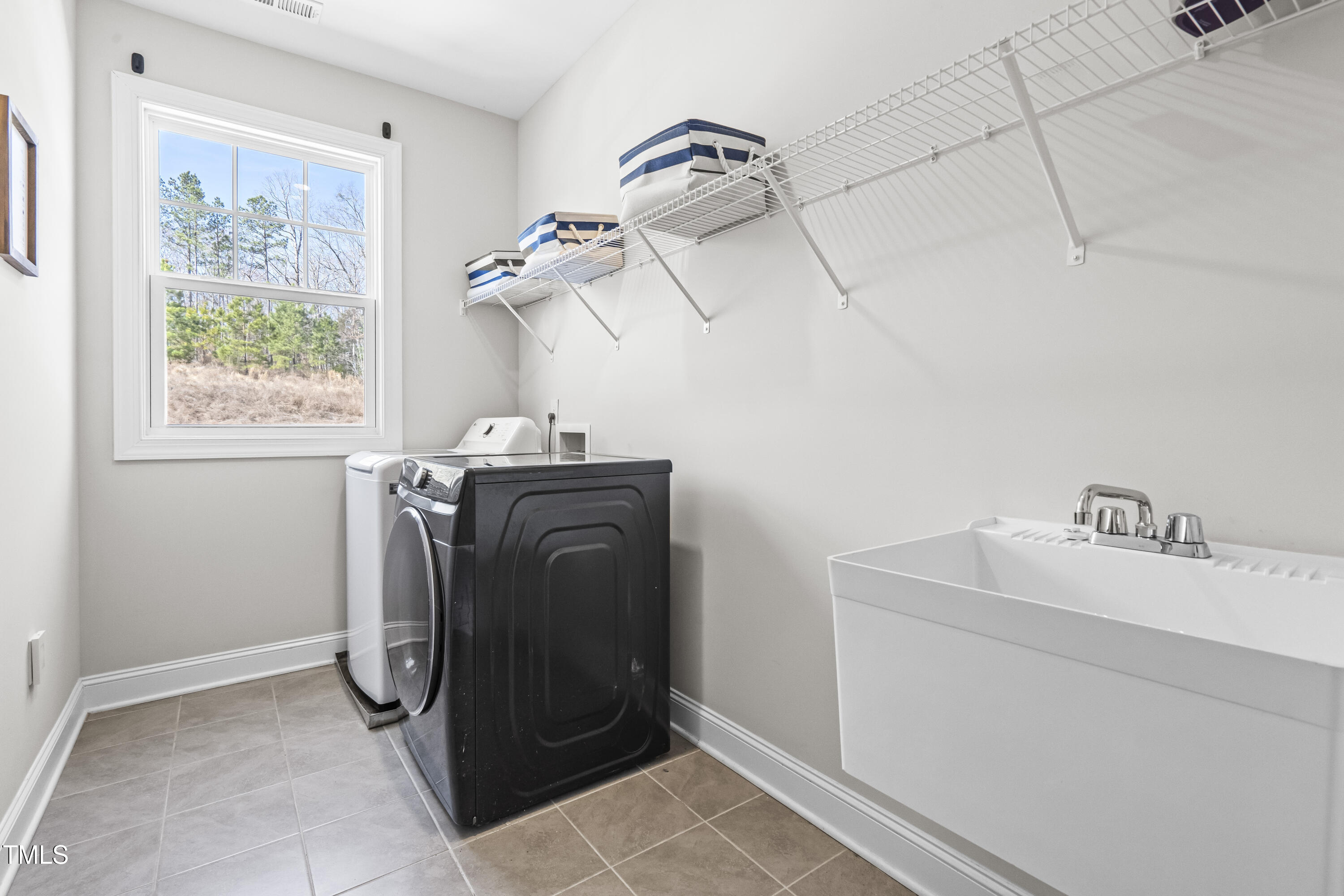 127 Hidden Bluff Drive