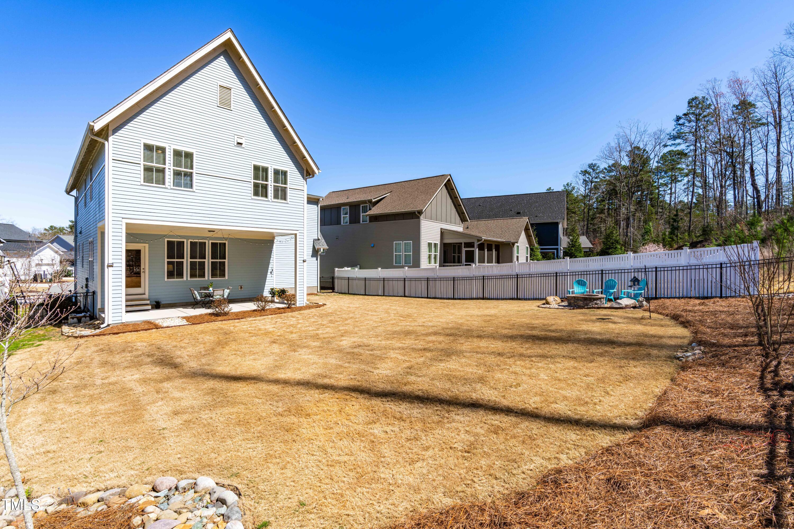 201 Bluffwood Avenue