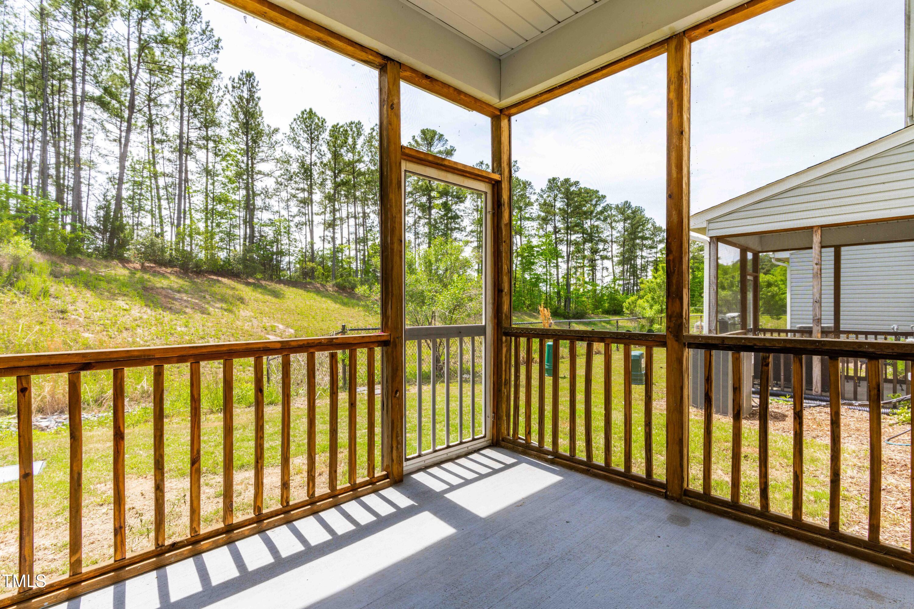 525 Durants Neck Lane