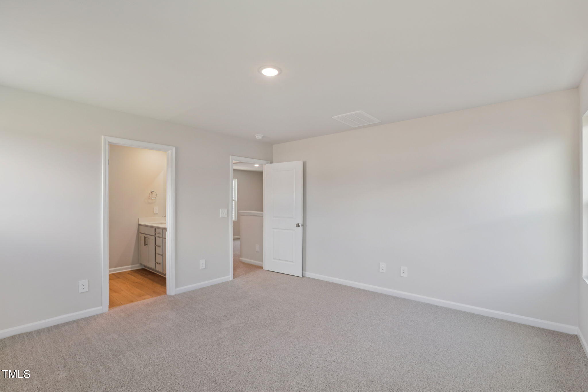 805 Ottawa Drive