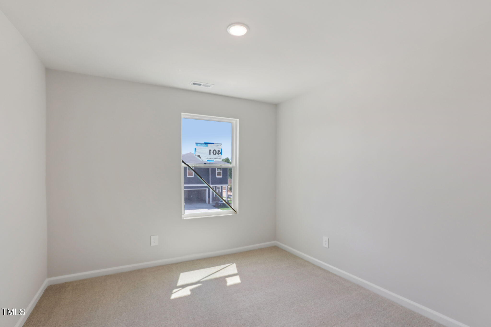 805 Ottawa Drive