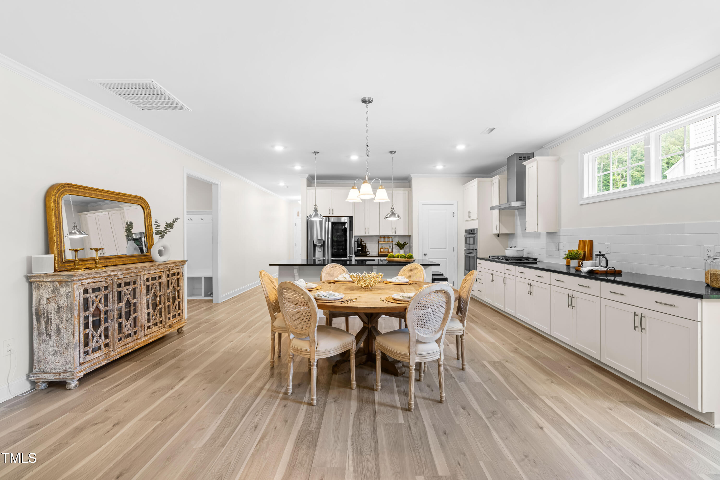 113 Hidden Bluff Dr